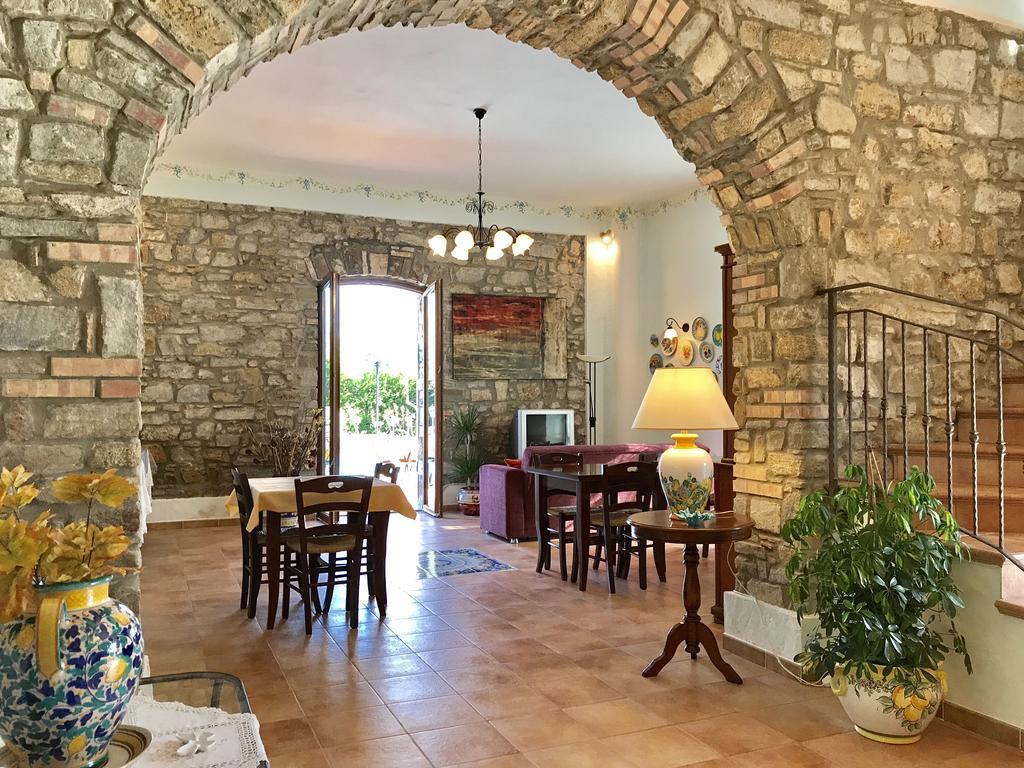 Casa Vacanze Il Cenito Castellabate Buitenkant foto